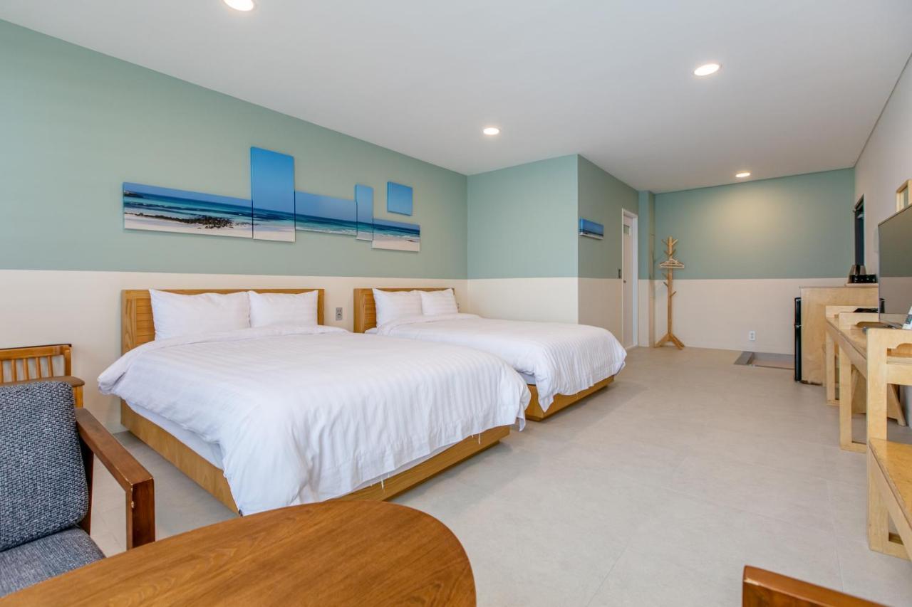 Lunamar Pension Jeju Eksteriør billede